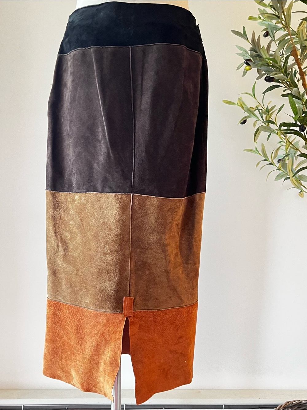 Vintage Y2K  Illia Anthropologie Genuine Leather Patchwork Suede midi Skirt - Picture 4 of 8